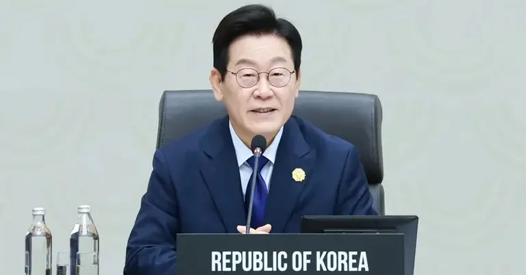 দক্ষিণ কোরিয়ার প্রেসিডেন্ট লি জে মিয়ং